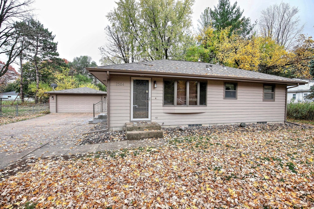 Photo of 2564 Sherwood Road, New Brighton, MN 55112 (MLS # 7165241)