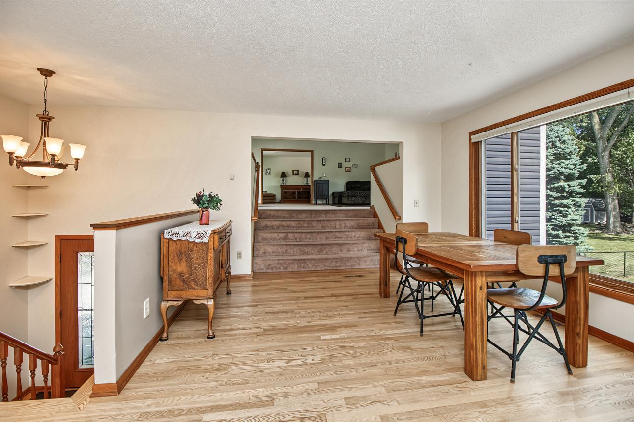 3066 Greenbrier Street