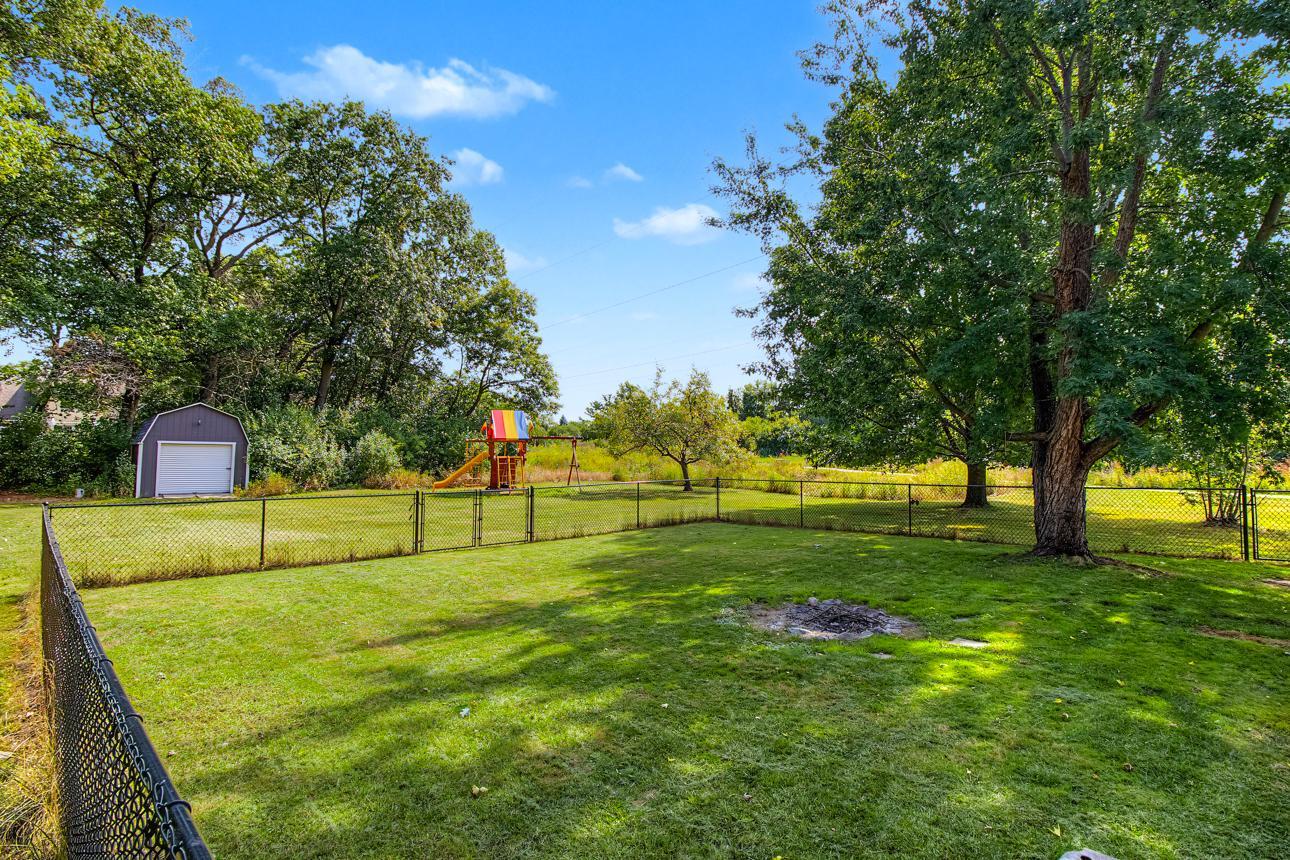 3066 Greenbrier Street
