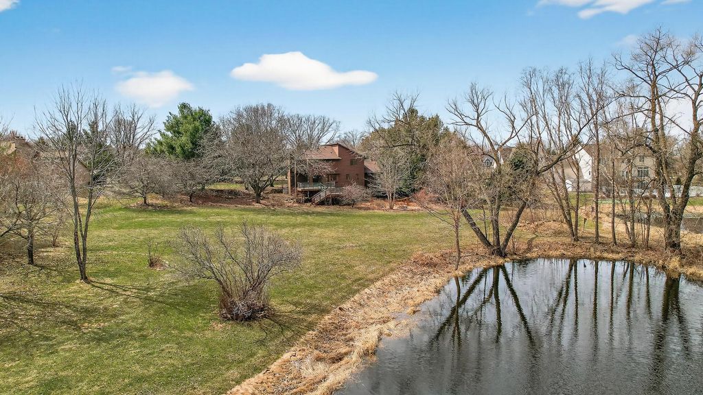 Photo of 6 Pine Valley Drive, Dellwood, MN 55110 (MLS # 7029829)