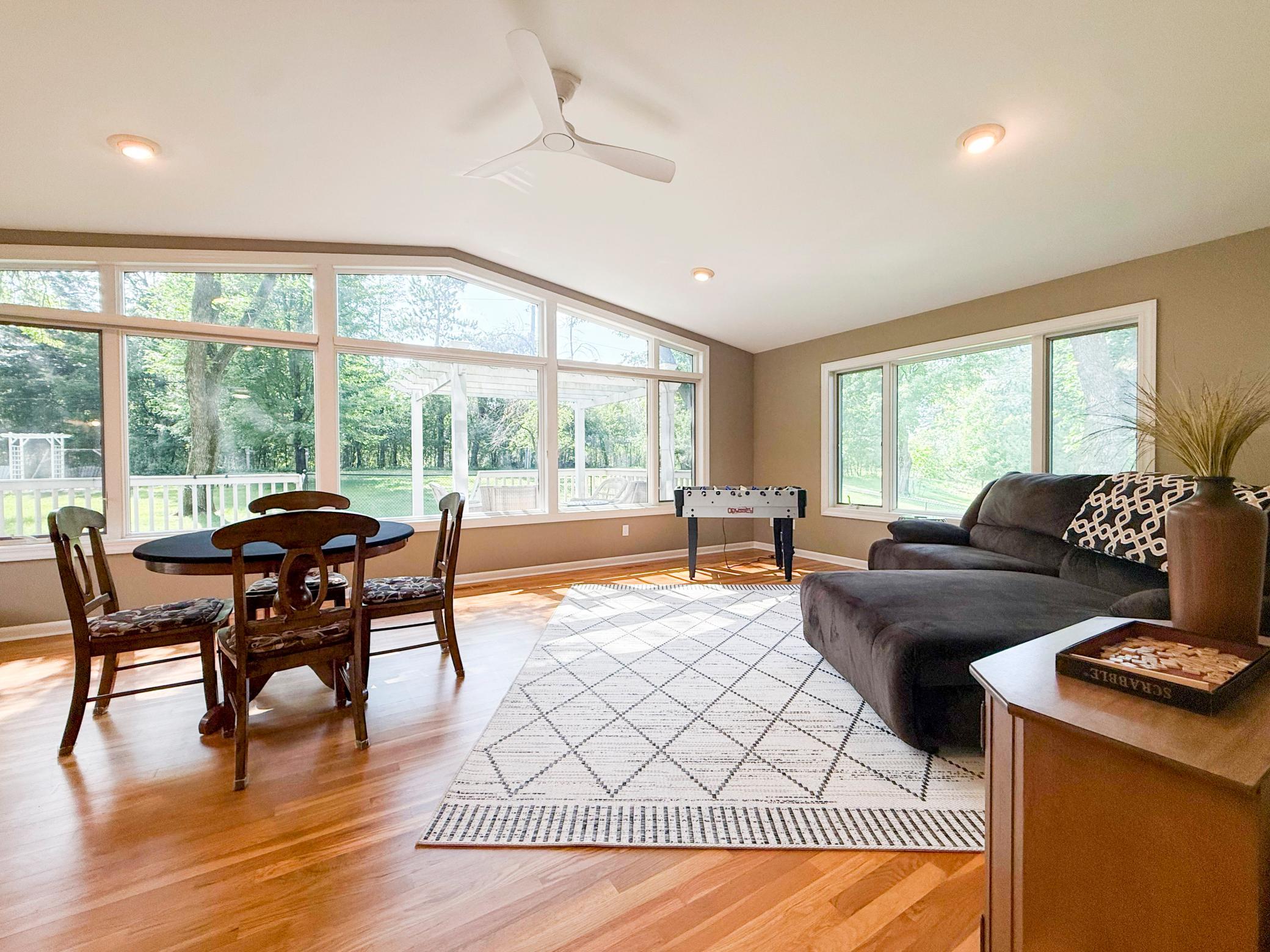 2211 Lenwood Drive SW