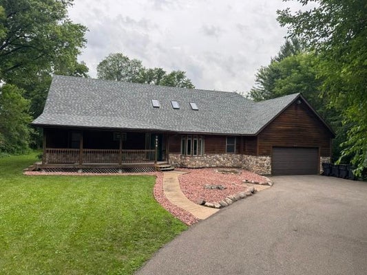 9934 MAPLE AVE, MINNEAPOLIS, MN 55431 - Image b262cbb1eafeeea62b377fc2fbfd681f/3344445768