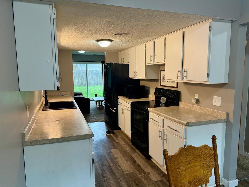 Photo of 987 11th Avenue SW, Forest Lake, MN 55025 (MLS # 7060617)