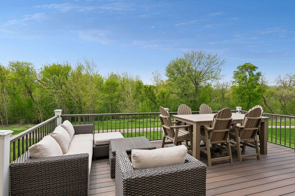 Photo of 1531 Camden Ridge Drive, Chanhassen, MN 55317 (MLS # 7068341)