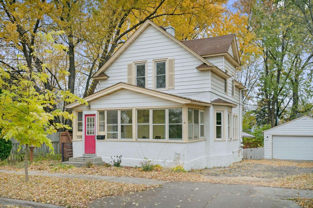 Photo of 1155 Seminary Avenue, Saint Paul, MN 55104 (MLS # 7028682)