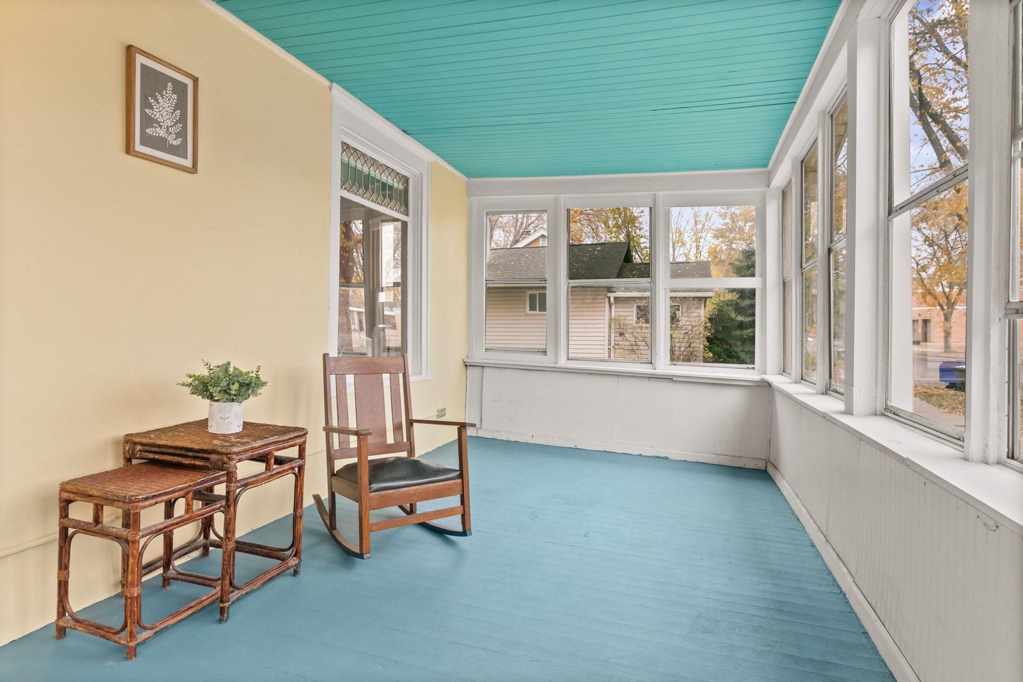 1155 Seminary Avenue