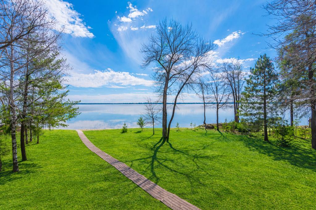 9494 Green Fern Lane