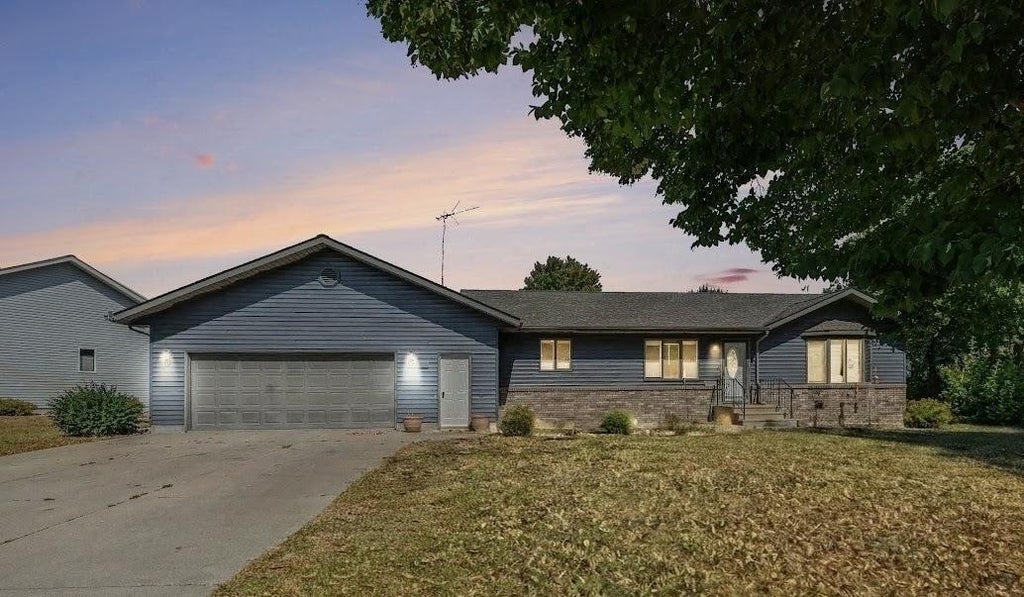 Photo of 610 W Maple Street, Edgerton, MN 56128 (MLS # 7134782)