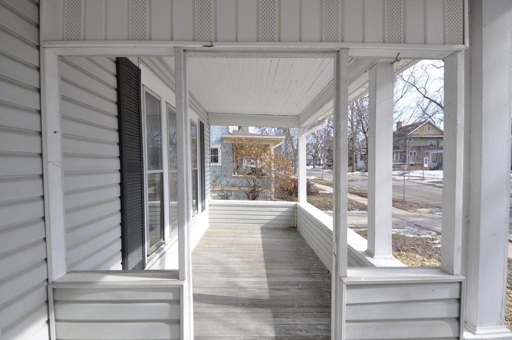 Photo of 929 1st Street SW, Rochester, MN 55902 (MLS # 7021489)