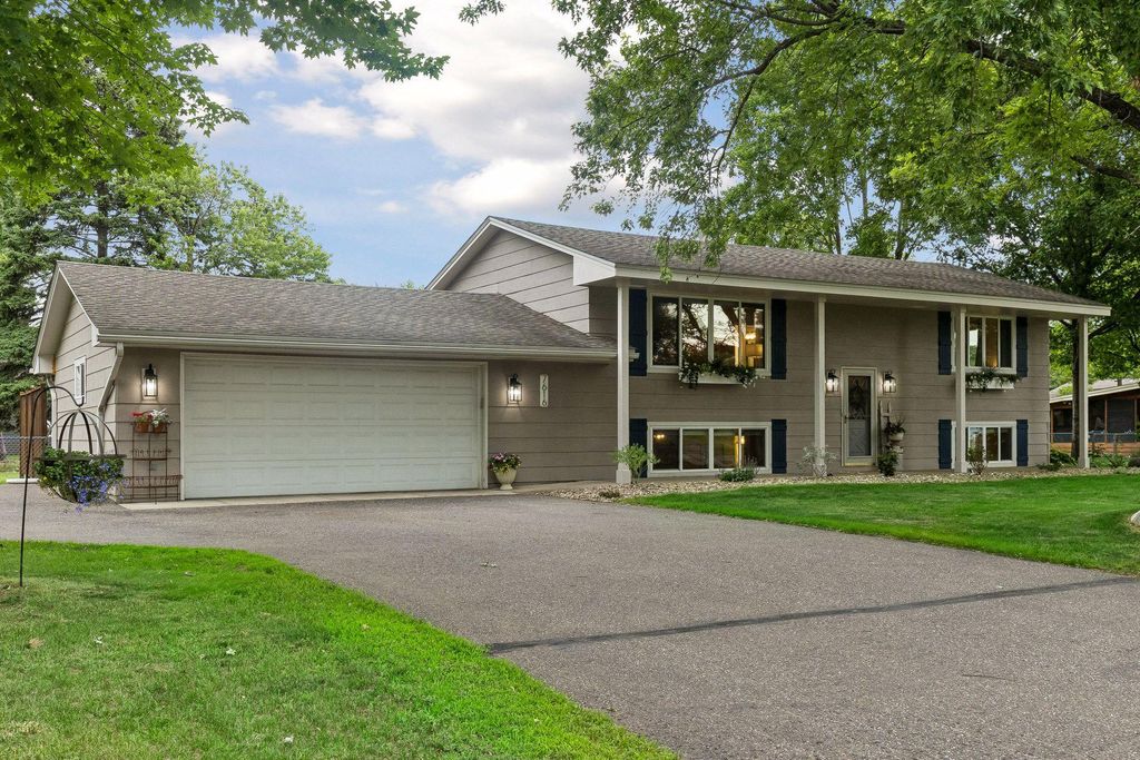 Photo of 7616 113 1/2 Avenue N, Champlin, MN 55316 (MLS # 7089669)