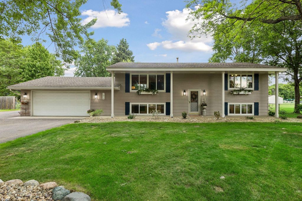 Photo of 7616 113 1/2 Avenue N, Champlin, MN 55316 (MLS # 7089669)