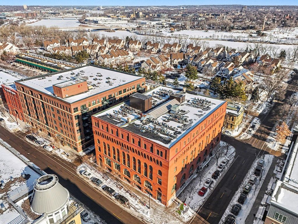 Photo of 400 N 1st Street #507, Minneapolis, MN 55401 (MLS # 7012495)