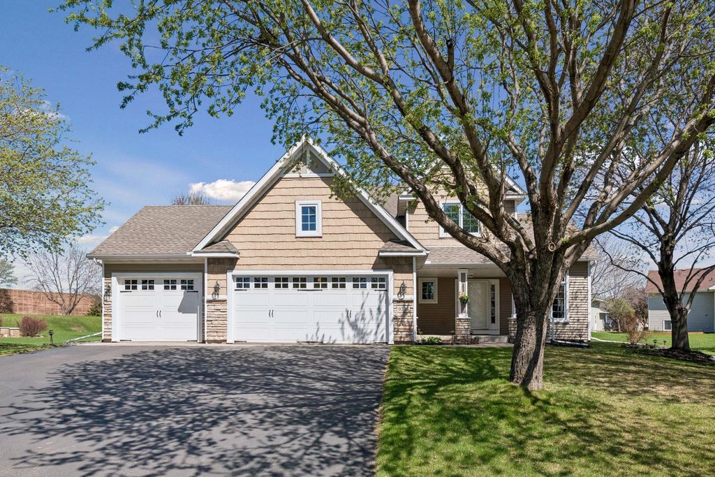 Photo of 9226 Telford, Brooklyn Park, MN 55443 (MLS # 7046243)