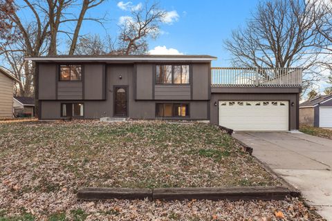 125 Glenmar Avenue Mahtomedi MN 55115
