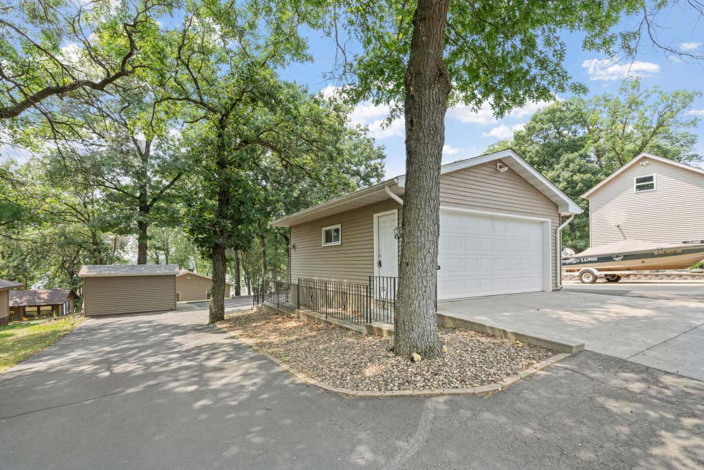 Photo of 11426 54th Street, Clear Lake, MN 55319 (MLS # 7115704)