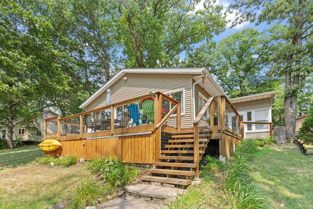 Photo of 11426 54th Street, Clear Lake, MN 55319 (MLS # 7115704)