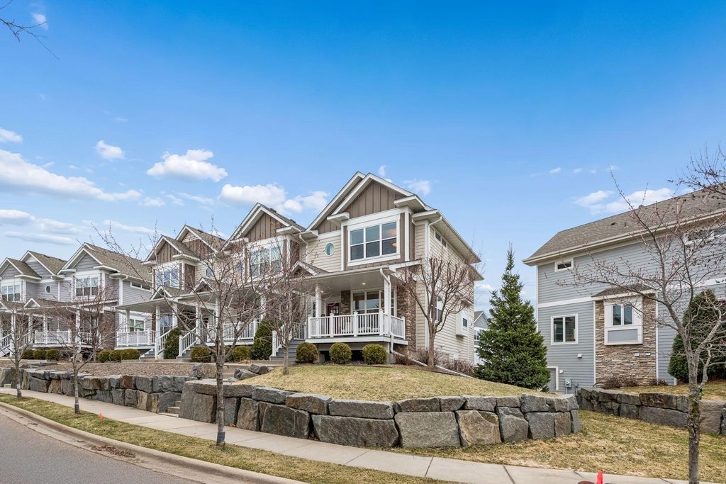 Photo of 673 Sandstone Circle, Long Lake, MN 55356 (MLS # 7048498)