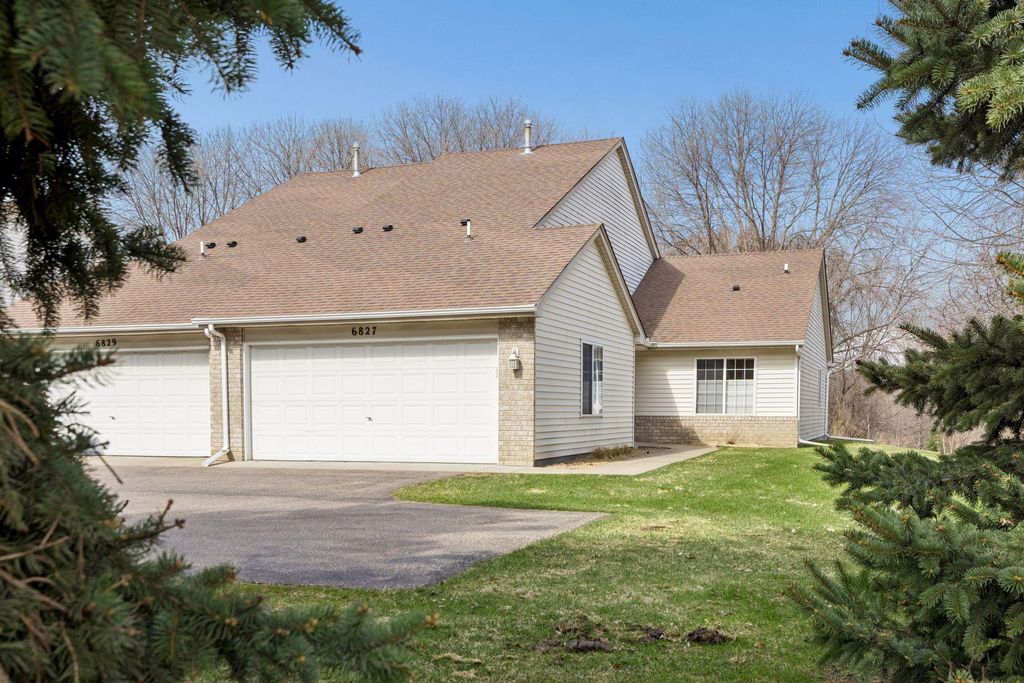 Photo of 6827 Benton Way, Inver Grove Heights, MN 55076 (MLS # 7049819)