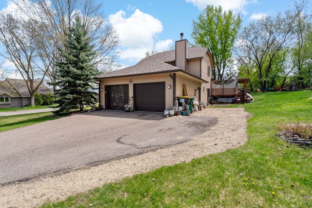 Photo of 1213 Bluebill Bay Road, Burnsville, MN 55306 (MLS # 7010205)