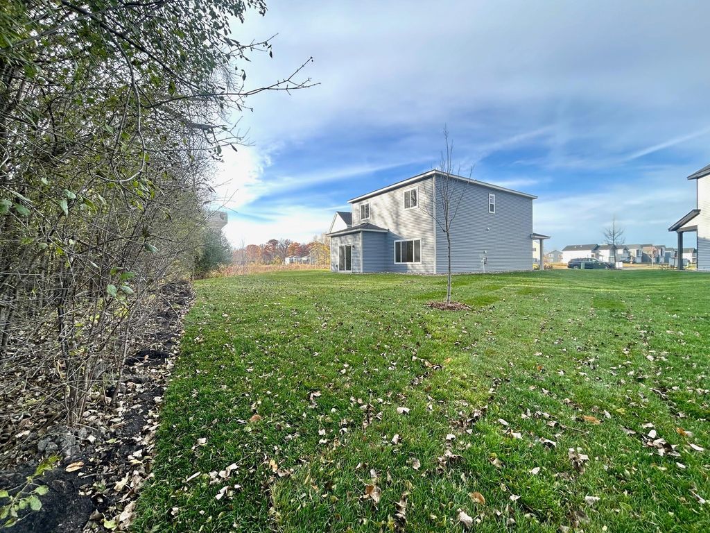 Photo of 15911 Finale Court N, Hugo, MN 55038 (MLS # 7003801)