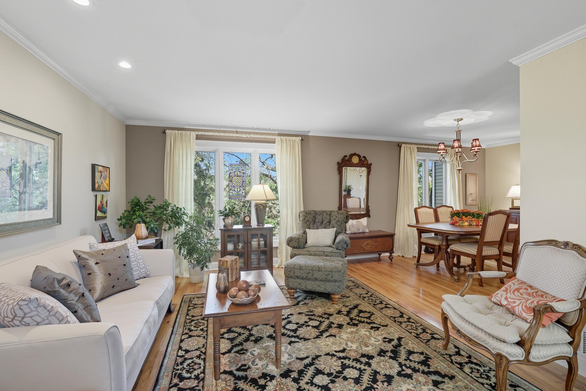 1115 Edgcumbe Road