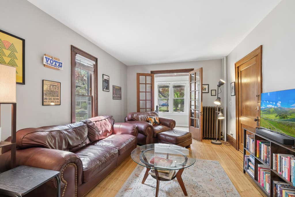 Photo of 2729 Colfax Avenue S, Minneapolis, MN 55408 (MLS # 7109957)