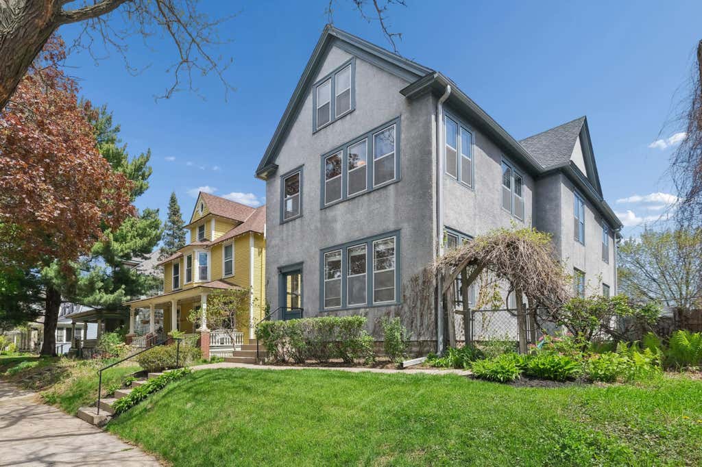 Photo of 2729 Colfax Avenue S, Minneapolis, MN 55408 (MLS # 7109957)