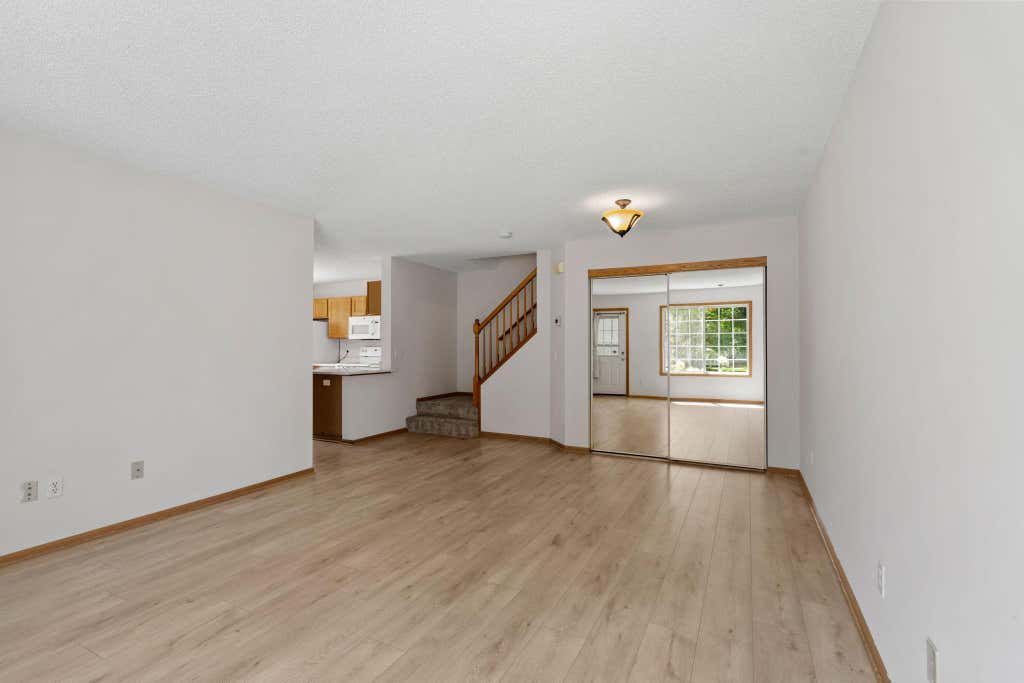 Photo of 623 Mariner Way, Woodbury, MN 55129 (MLS # 7106060)