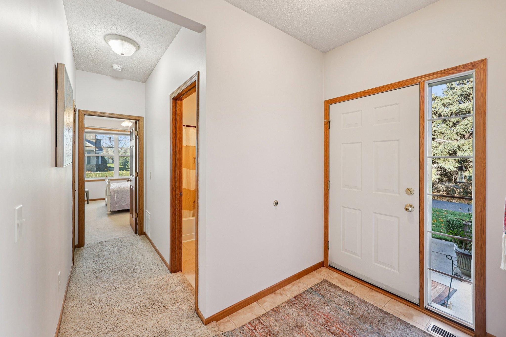 11151 Hastings Street NE