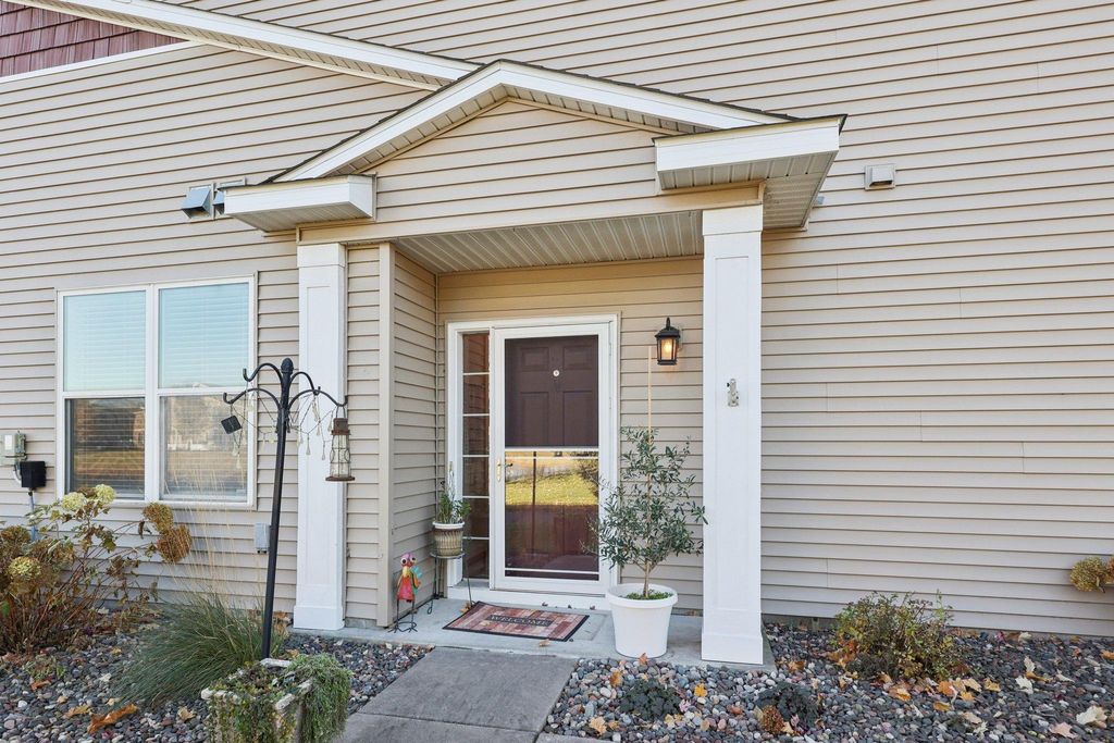 Photo of 11151 Hastings Street NE, Blaine, MN 55449 (MLS # 7013917)