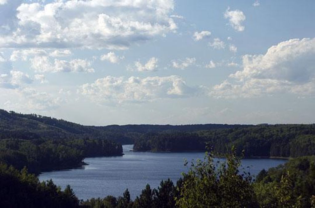 Photo of 6626 Voyageurs Trail, Biwabik, MN 55708 (MLS # 7000048)