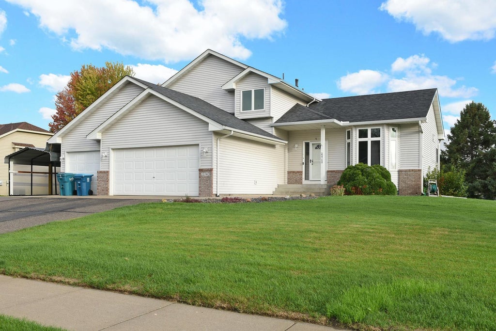 Photo of 22740 Fawn Trail, Rogers, MN 55374 (MLS # 7148196)