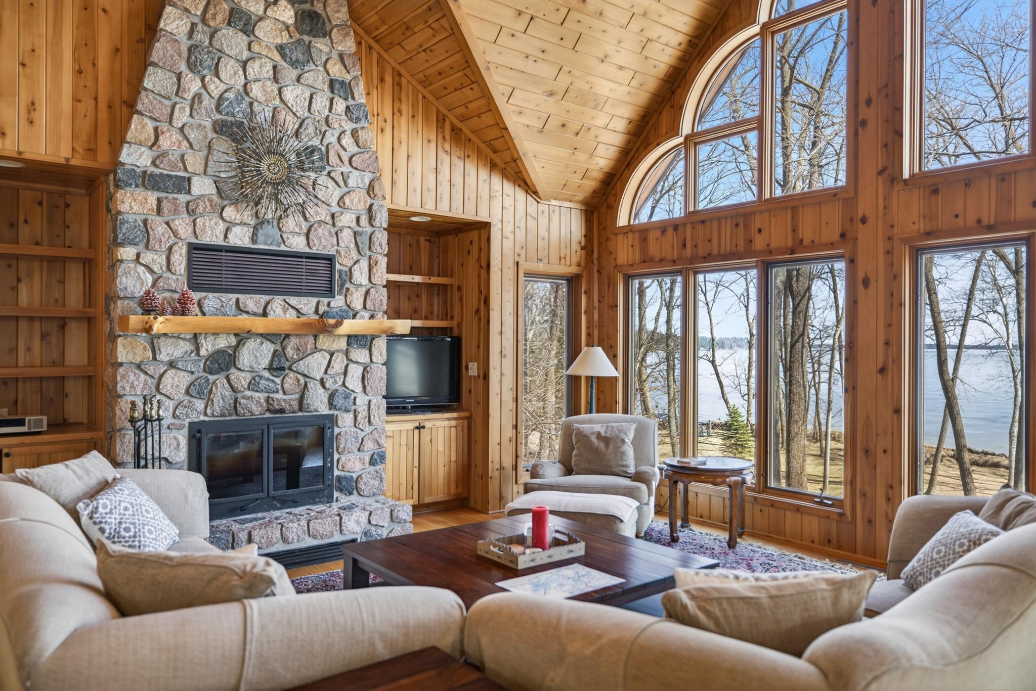 8371 Big Whitefish Narrows