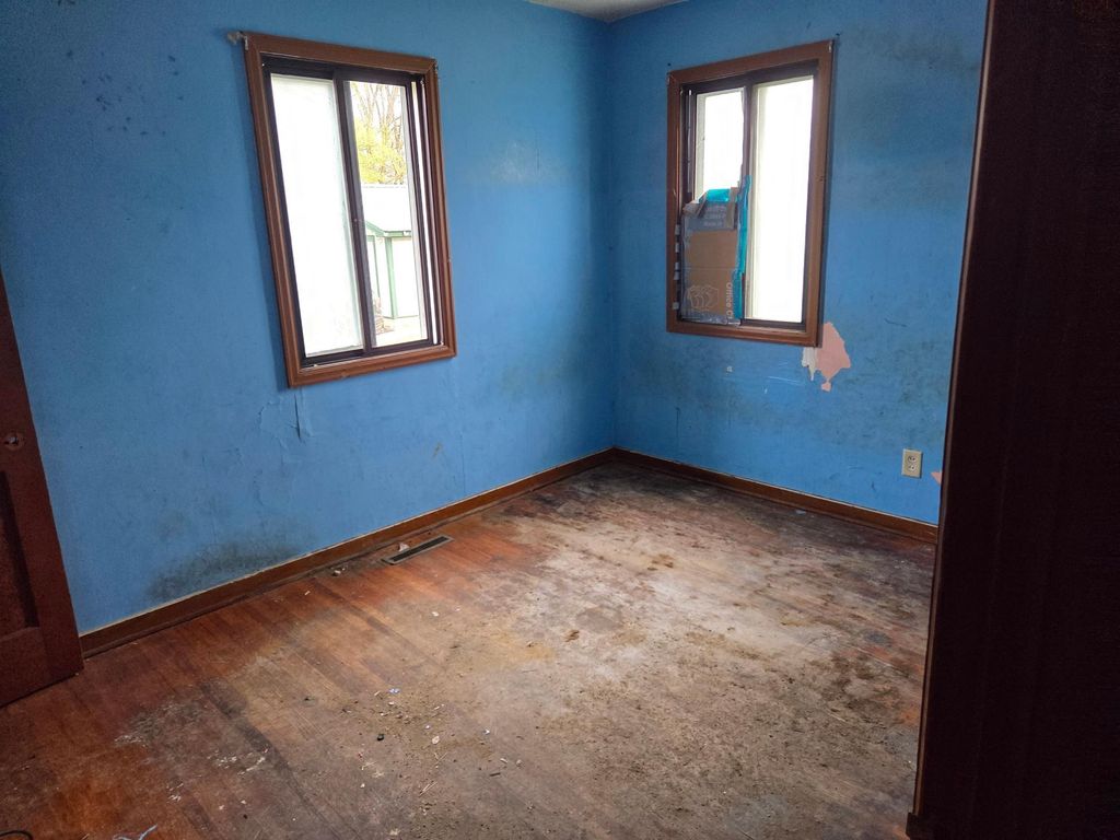 Photo of 404 SE Pleasant Street, Brownsdale, MN 55918 (MLS # 7061484)