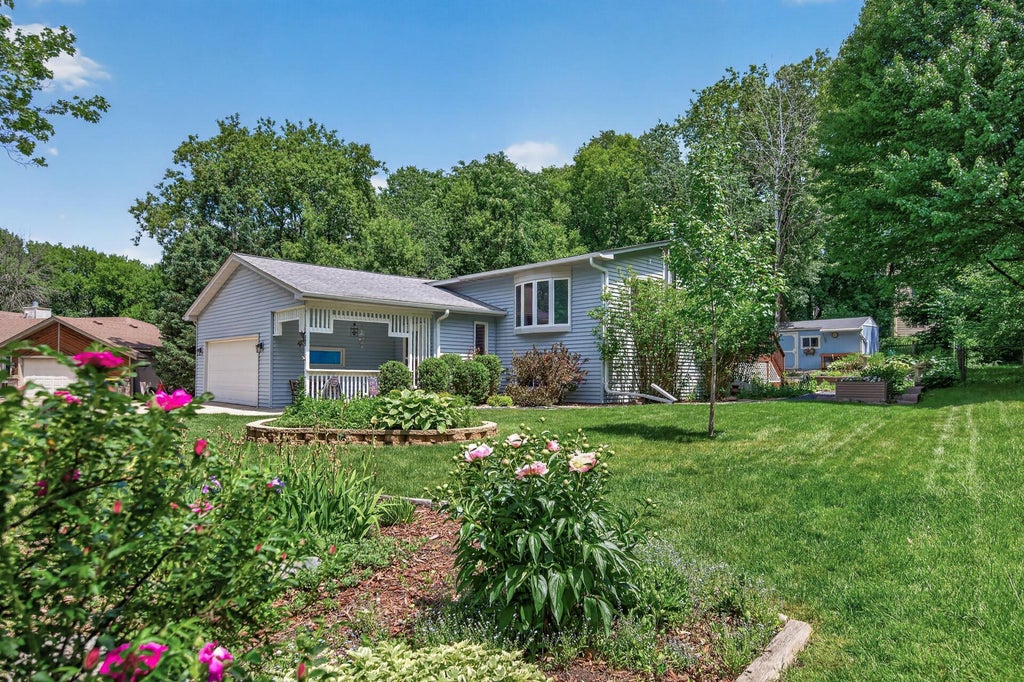 Photo of 17130 Hemlock Court, Lakeville, MN 55044 (MLS # 7051828)