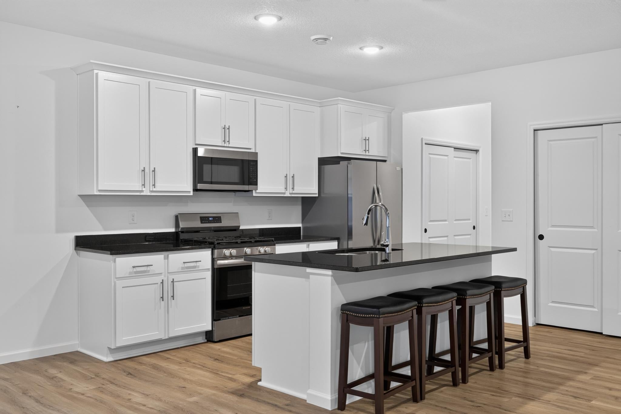 4218 See Gull Cove