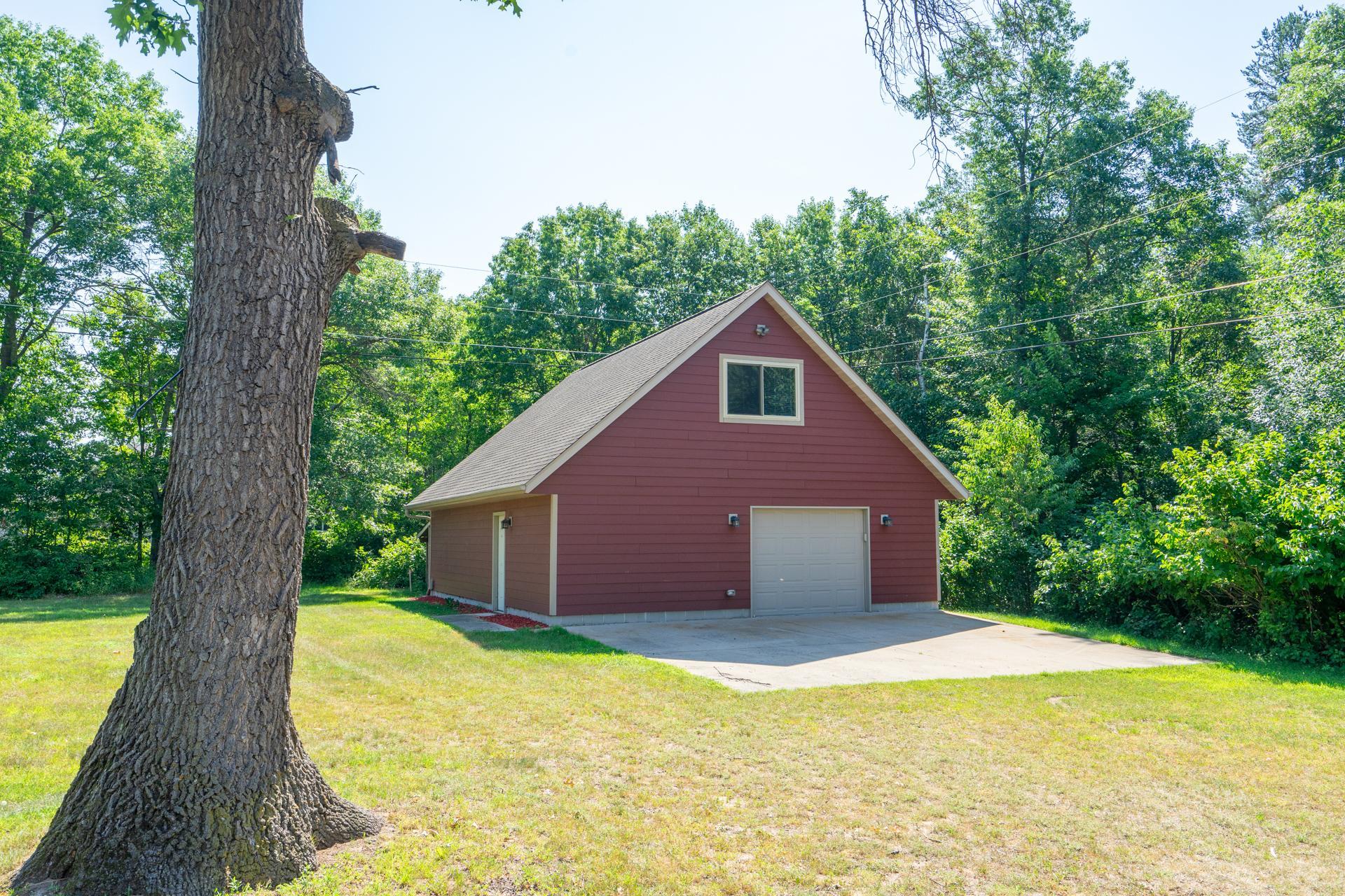 13498 Meredith Drive
