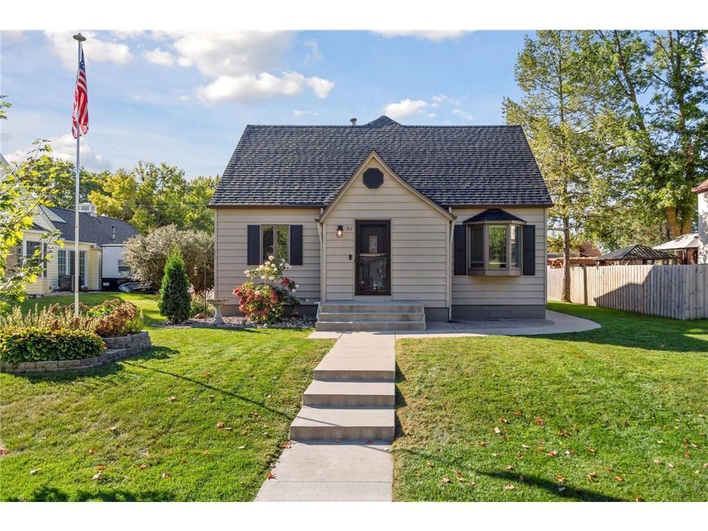 Photo of 311 Park Street E, Cologne, MN 55322 (MLS # 7002230)