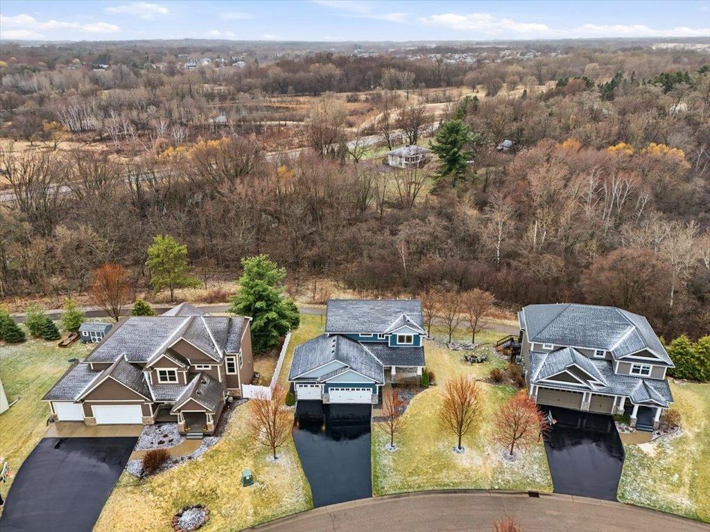 Photo of 1846 White Pine Court, Stillwater, MN 55082 (MLS # 7048257)