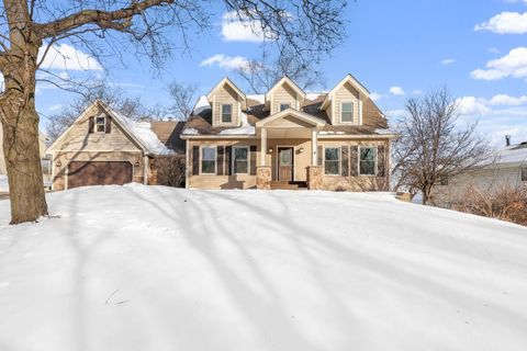 12 Knoll Lane Burnsville MN 55337