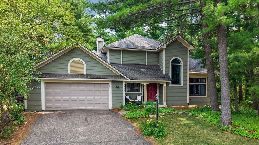 Photo of 7732 74th Street S, Cottage Grove, MN 55016 (MLS # 7118829)