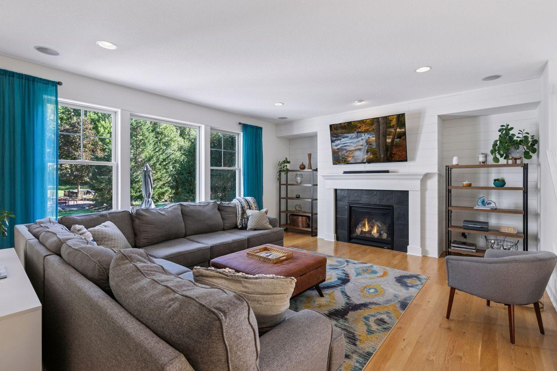 1631 Deephaven Drive