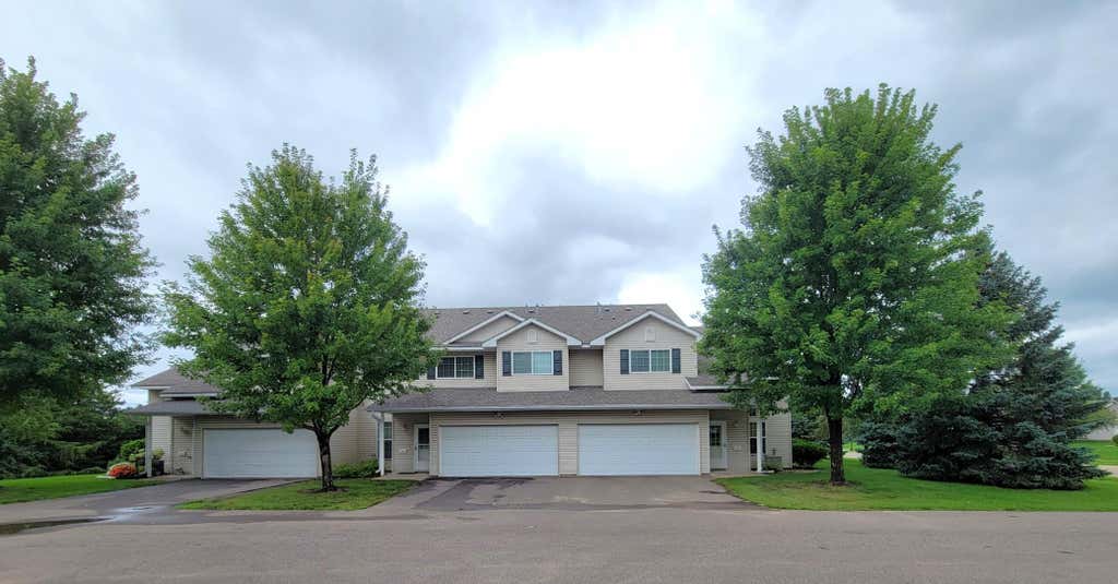 Photo of 10 Bridgewater Trail, Hudson, WI 54016 (MLS # 7120442)