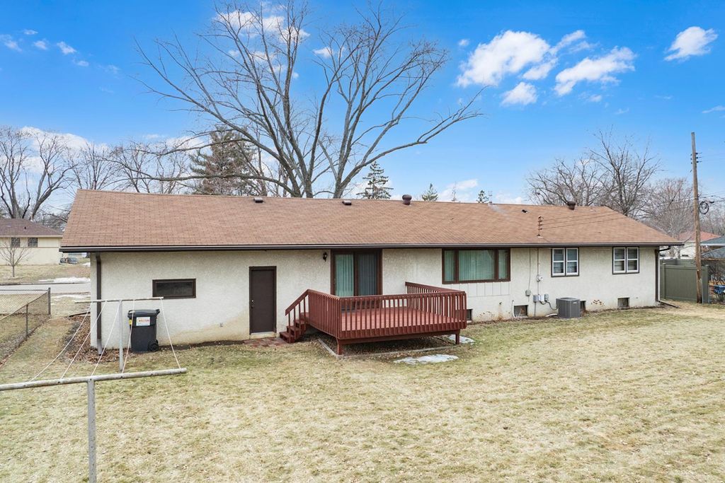 Photo of 7042 Ewing Avenue N, Brooklyn Center, MN 55429 (MLS # 7023265)