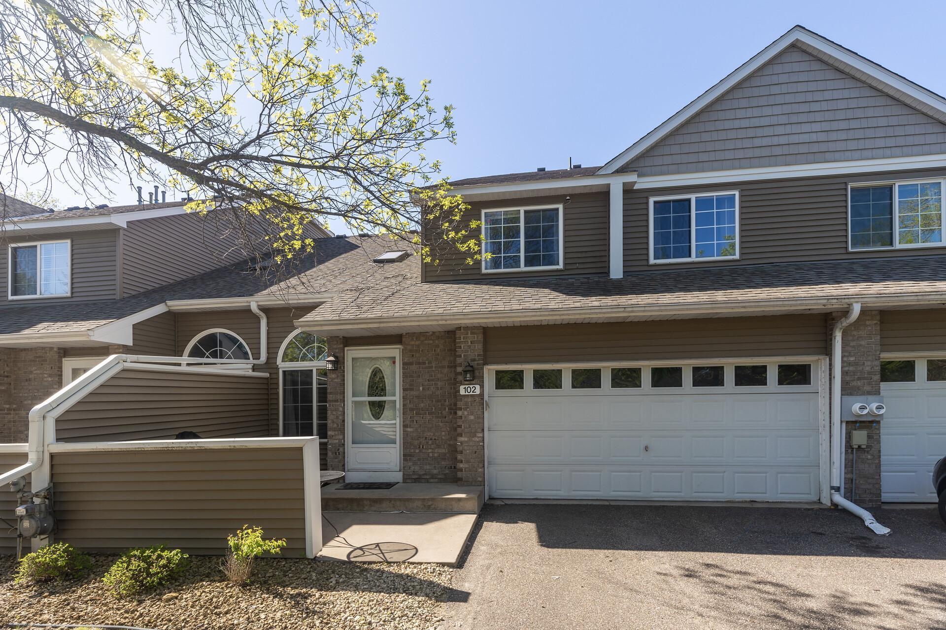102 Primrose Court
