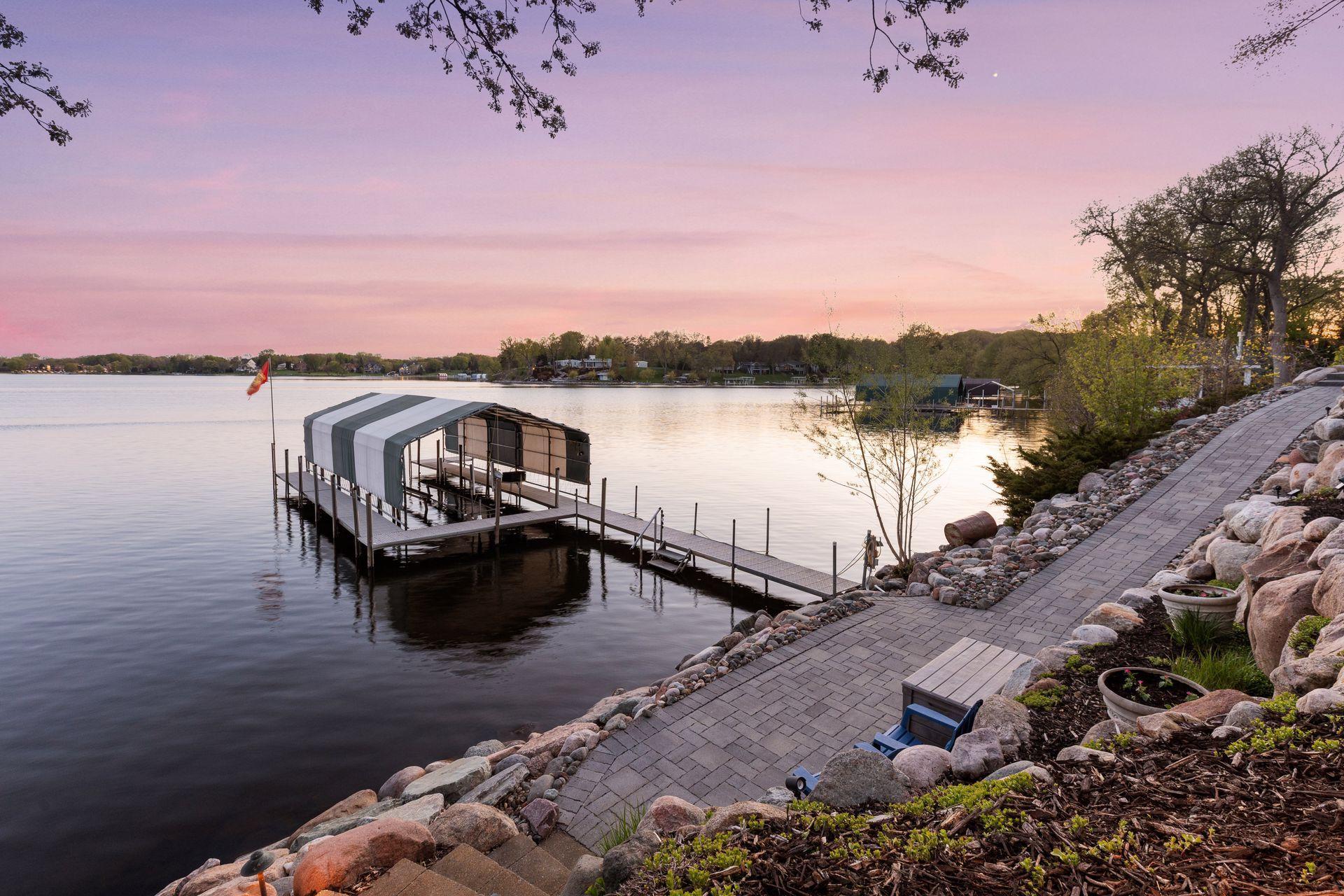 1065 Bayside Lane