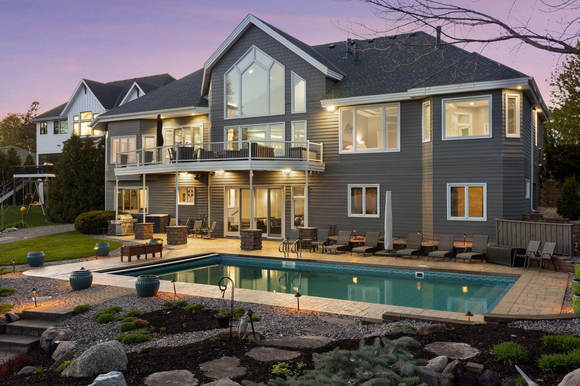 1065 Bayside Lane