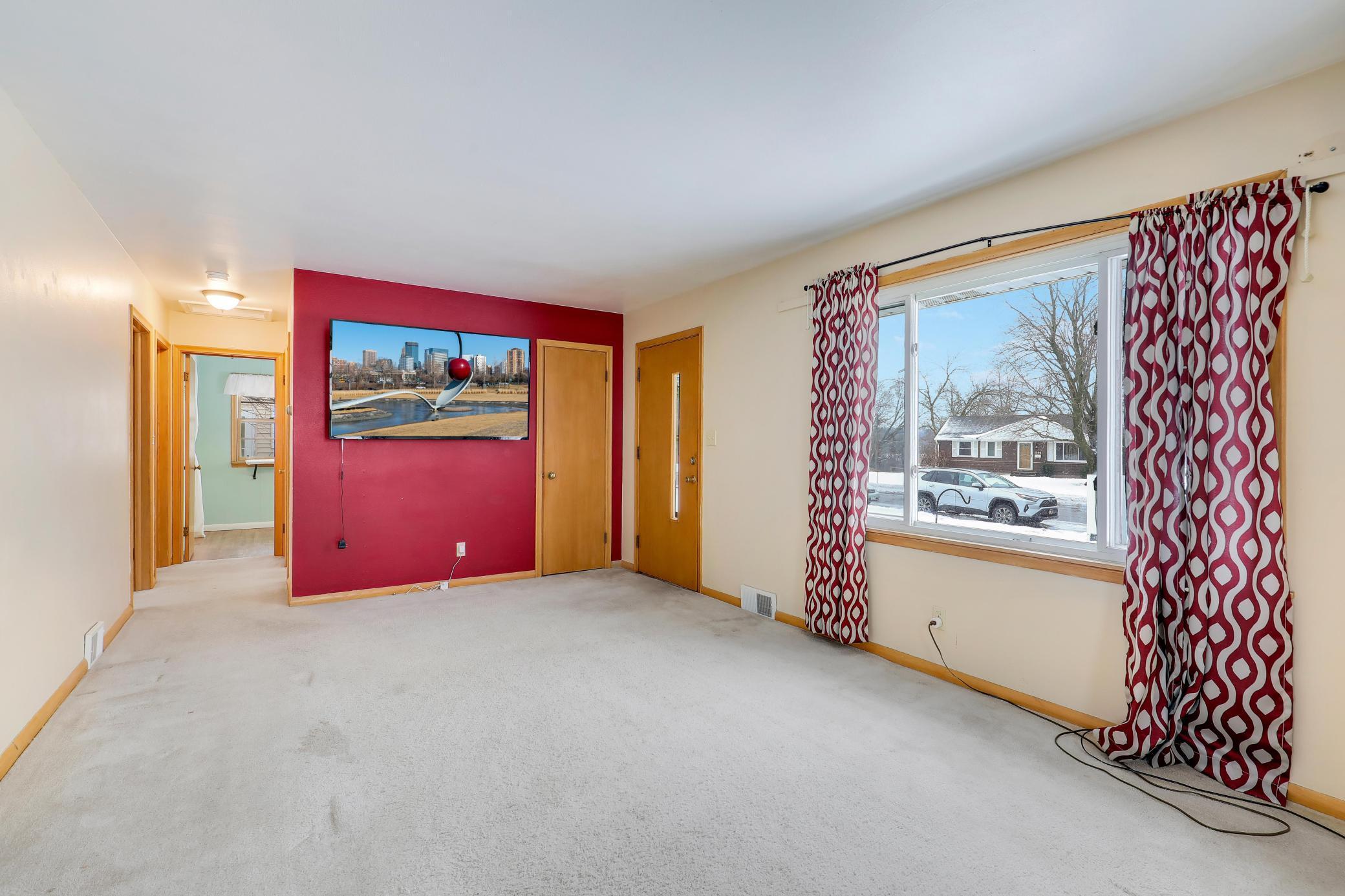 2231 Maryland Avenue E