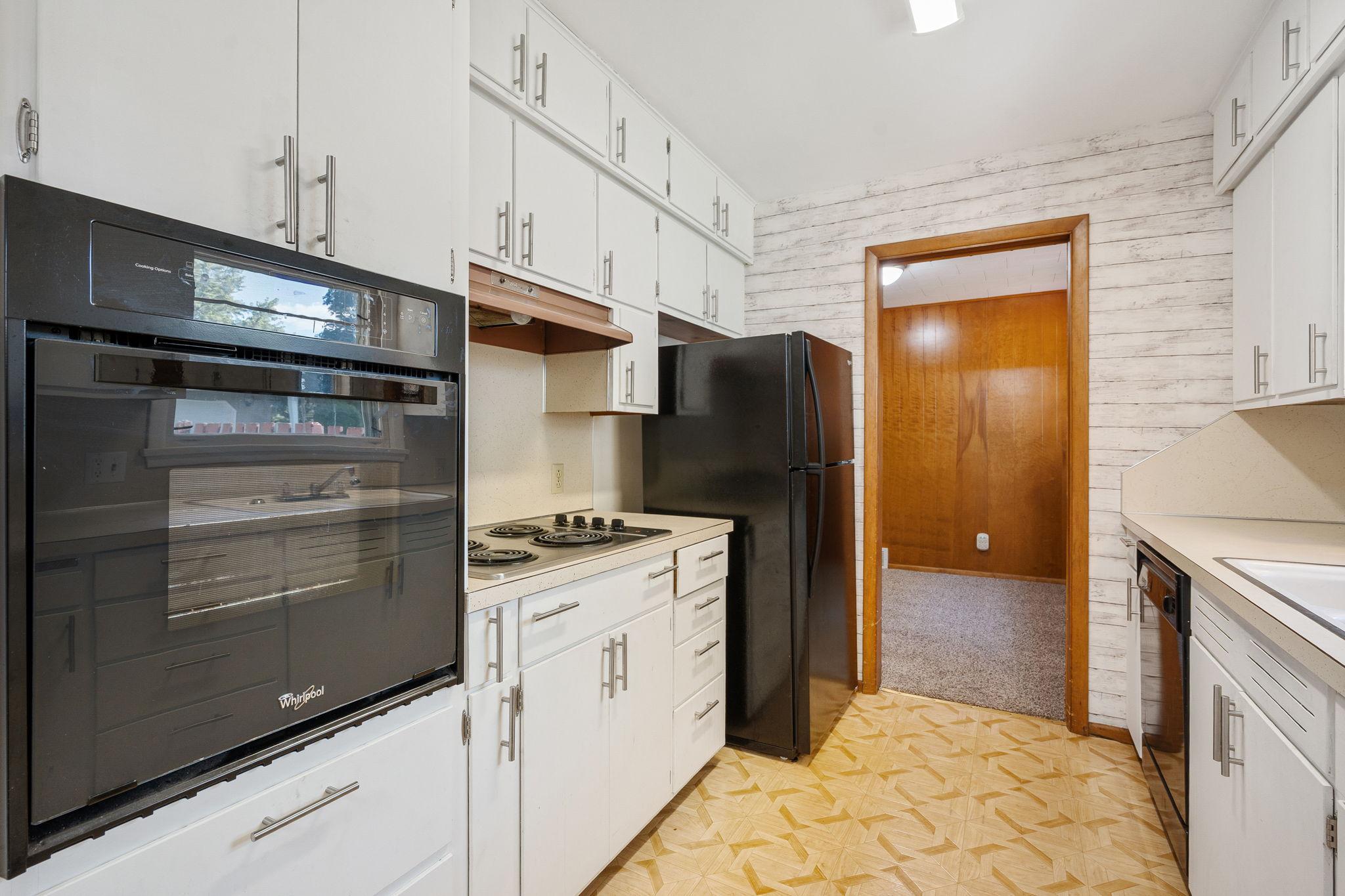 Owatonna, Minnesota 55060, United States, 3 Bedrooms Bedrooms, ,2 BathroomsBathrooms,Residential,Active,203696