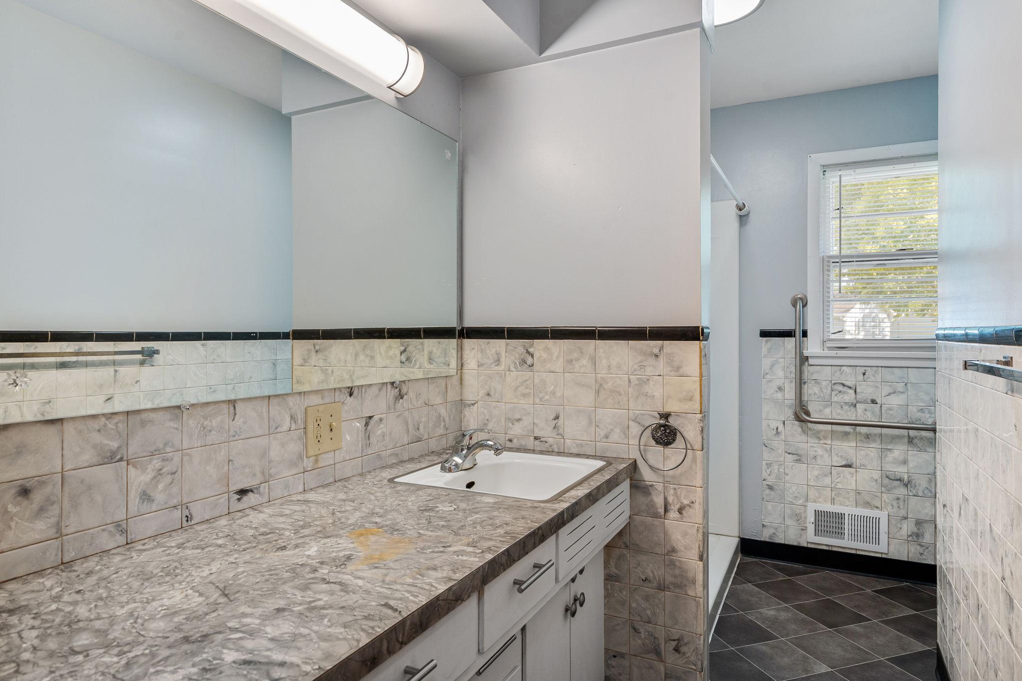 Owatonna, Minnesota 55060, United States, 3 Bedrooms Bedrooms, ,2 BathroomsBathrooms,Residential,Active,203696